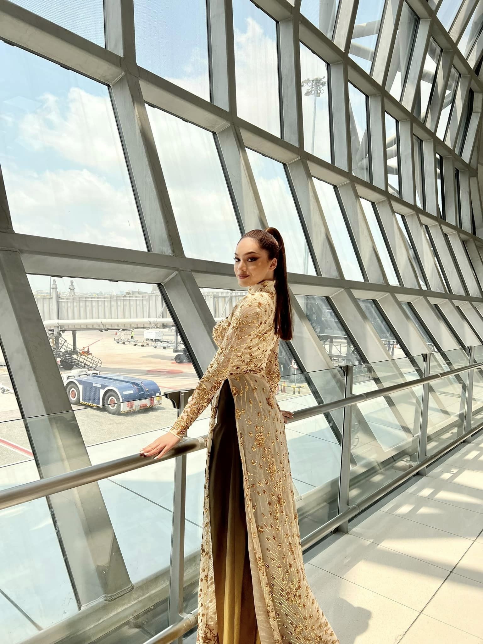 áo dài xuyên thấu ảnh 5 ao dai xuyen thau anh 5