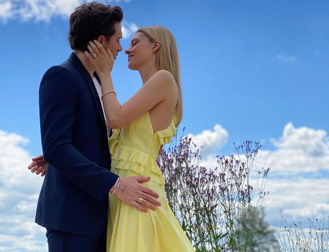 hon nhan Brooklyn Beckham anh 2