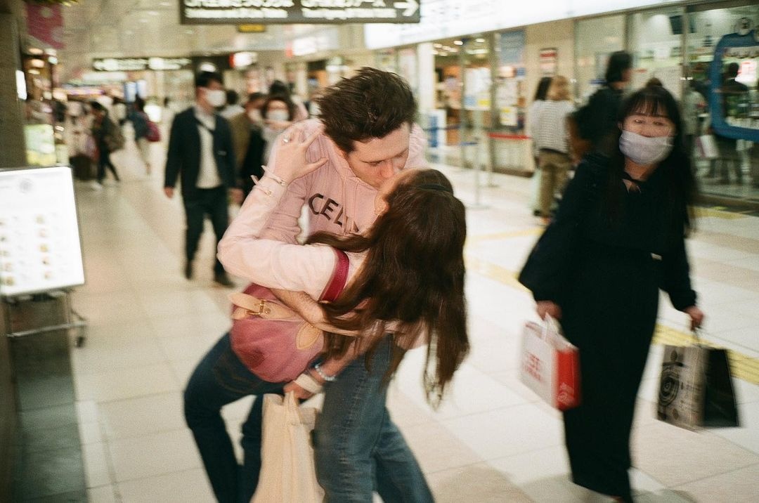 hon nhan Brooklyn Beckham anh 1