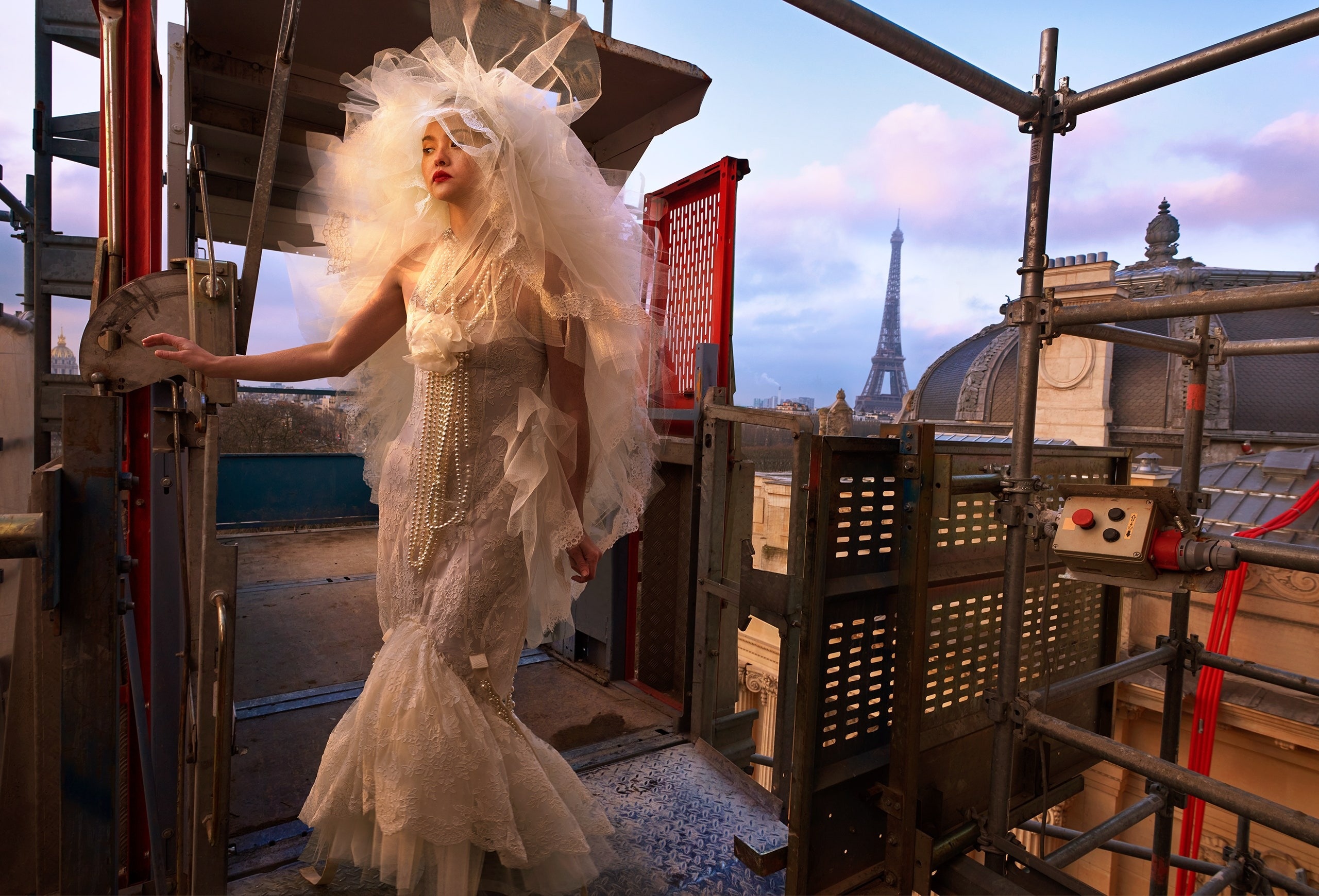 ong hoang chanel anh 10