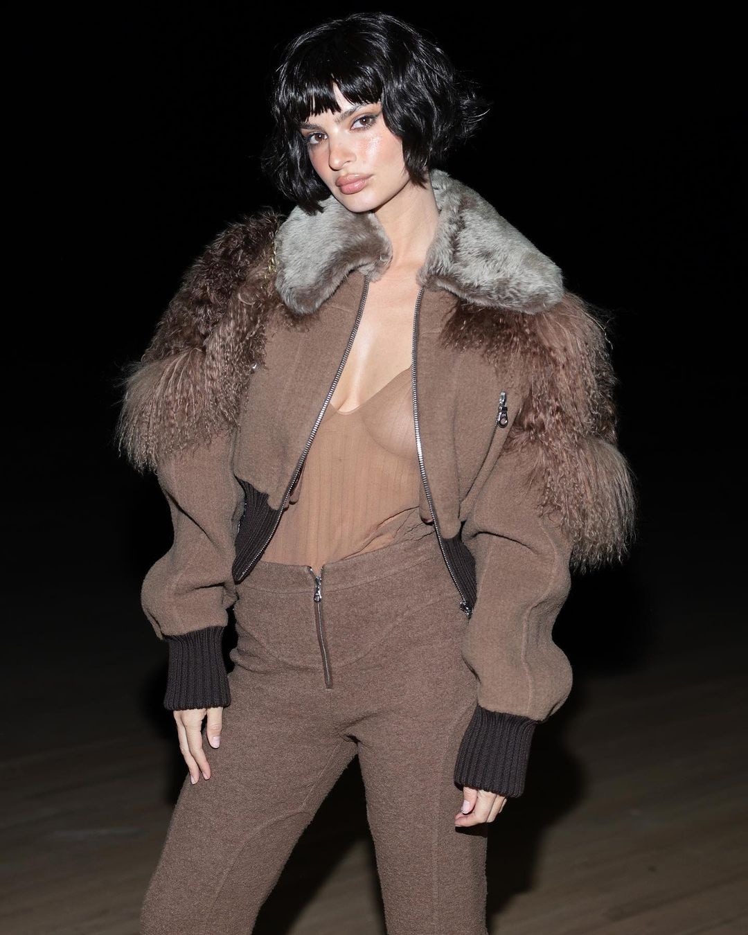 Emily Ratajkowski nude anh 5