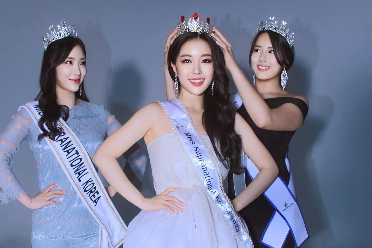 Dem dang quang Hoa hau Sieu quoc gia Han Quoc bi che giong hoi cho hinh anh