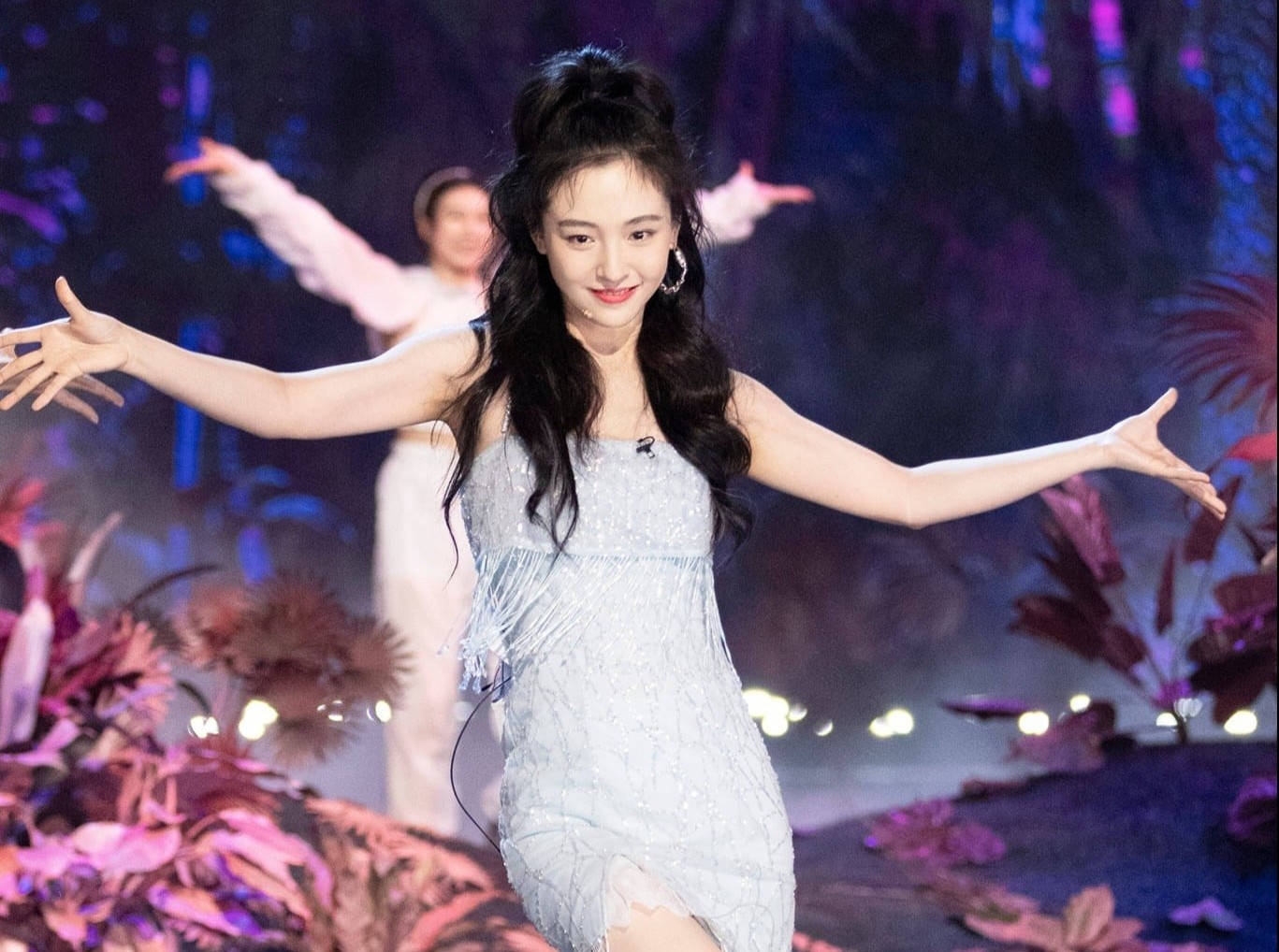 Chi pu show trung anh 12