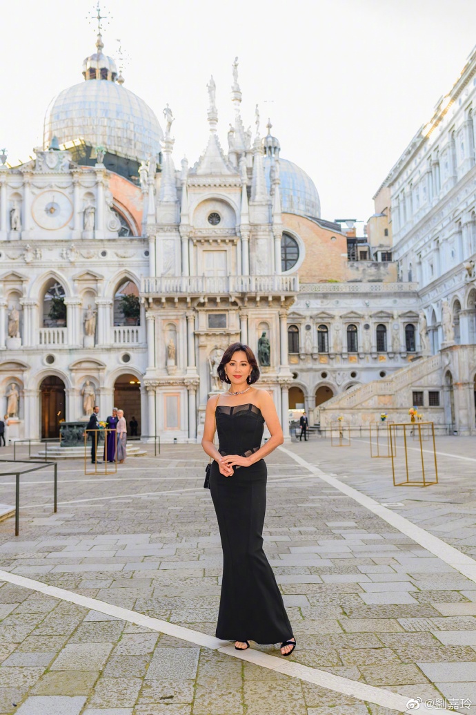 lisa bulgari ảnh 6 lisa bulgari anh 6