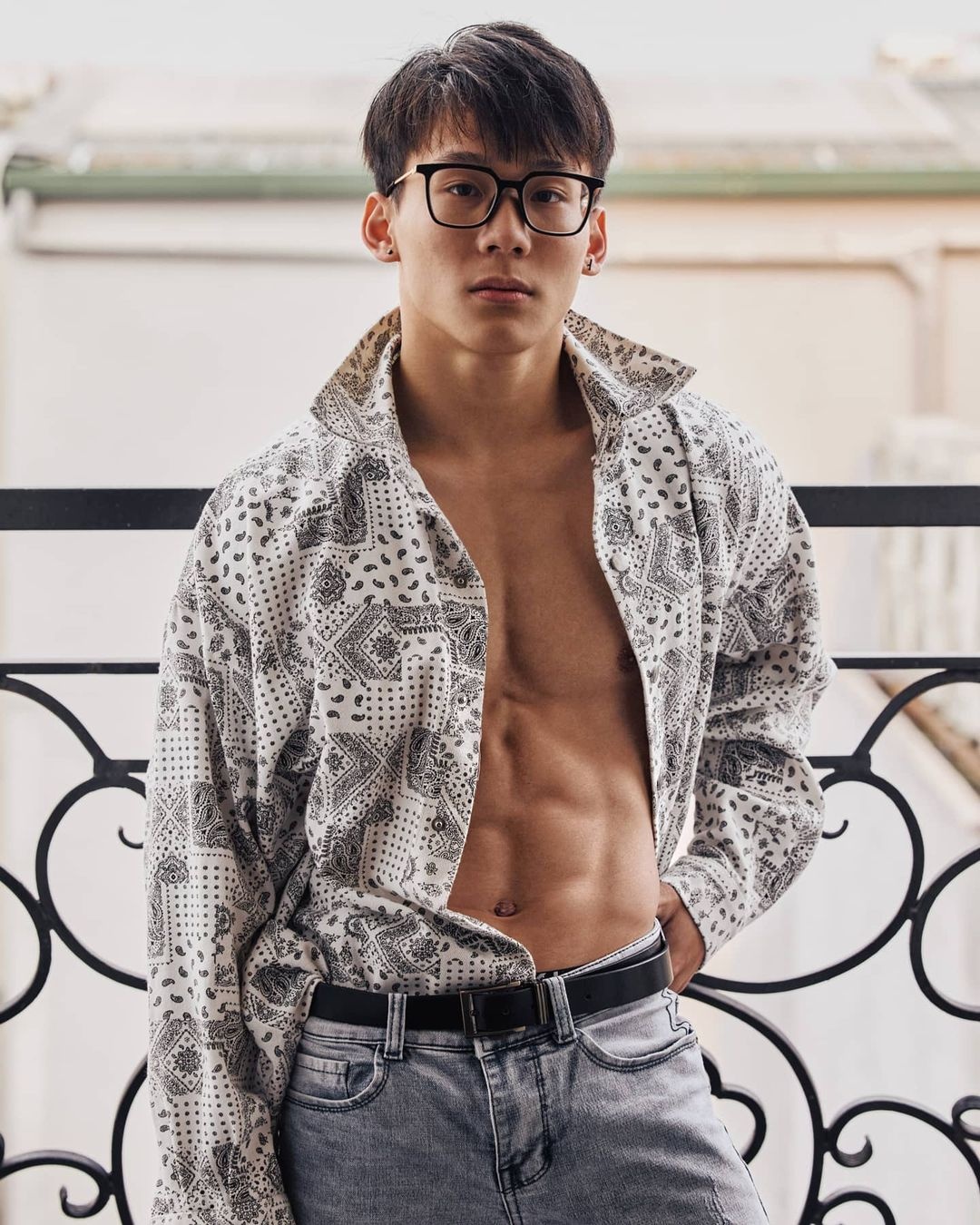 nam thân vĩ lương ảnh 6 nam than vi luong anh 6