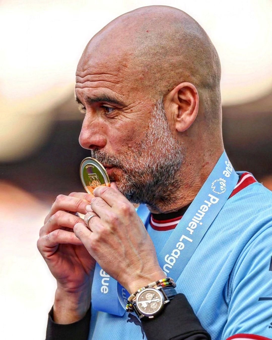 đồng hồ Pep Guardiola ảnh 2 dong ho Pep Guardiola anh 2