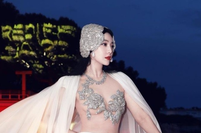 Trang phuc NTK Viet va tham vong cua Pham Bang Bang hinh anh