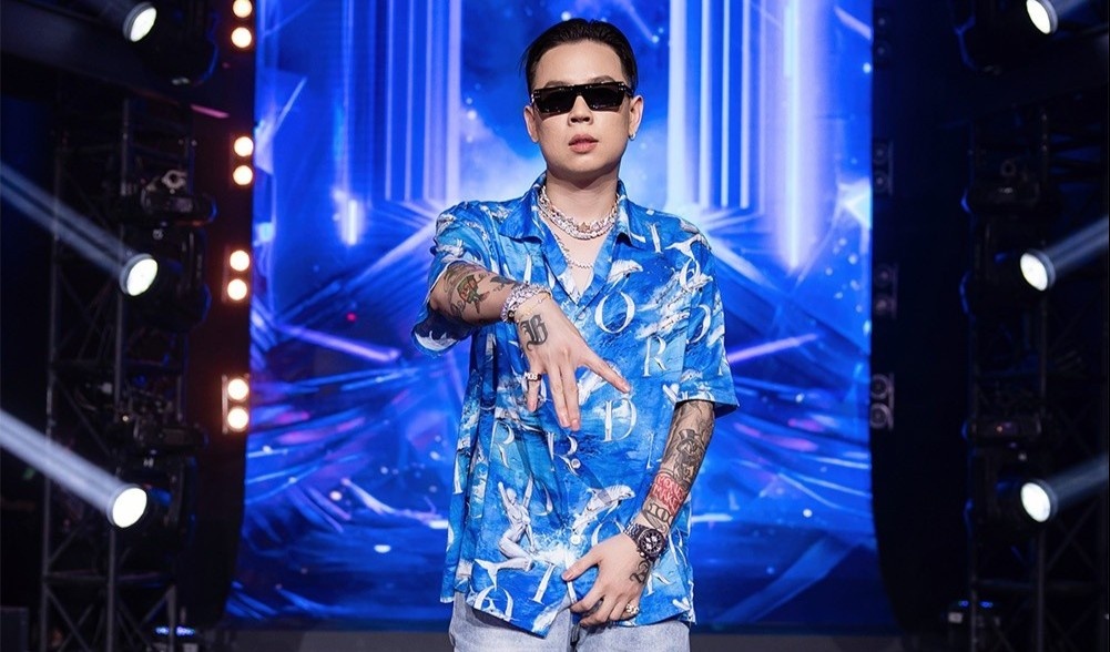 Do hieu nghin USD cua dan huan luyen vien Rap Viet 2023 hinh anh