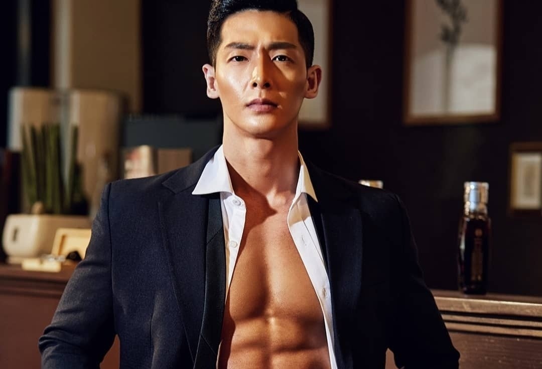 An phat cho thi sinh show hen ho Han Quoc vi toi hiep dam hinh anh