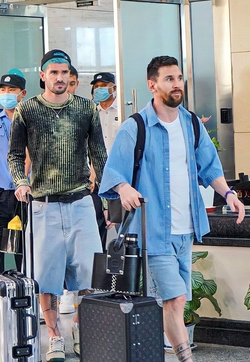 messi trung quoc anh 7