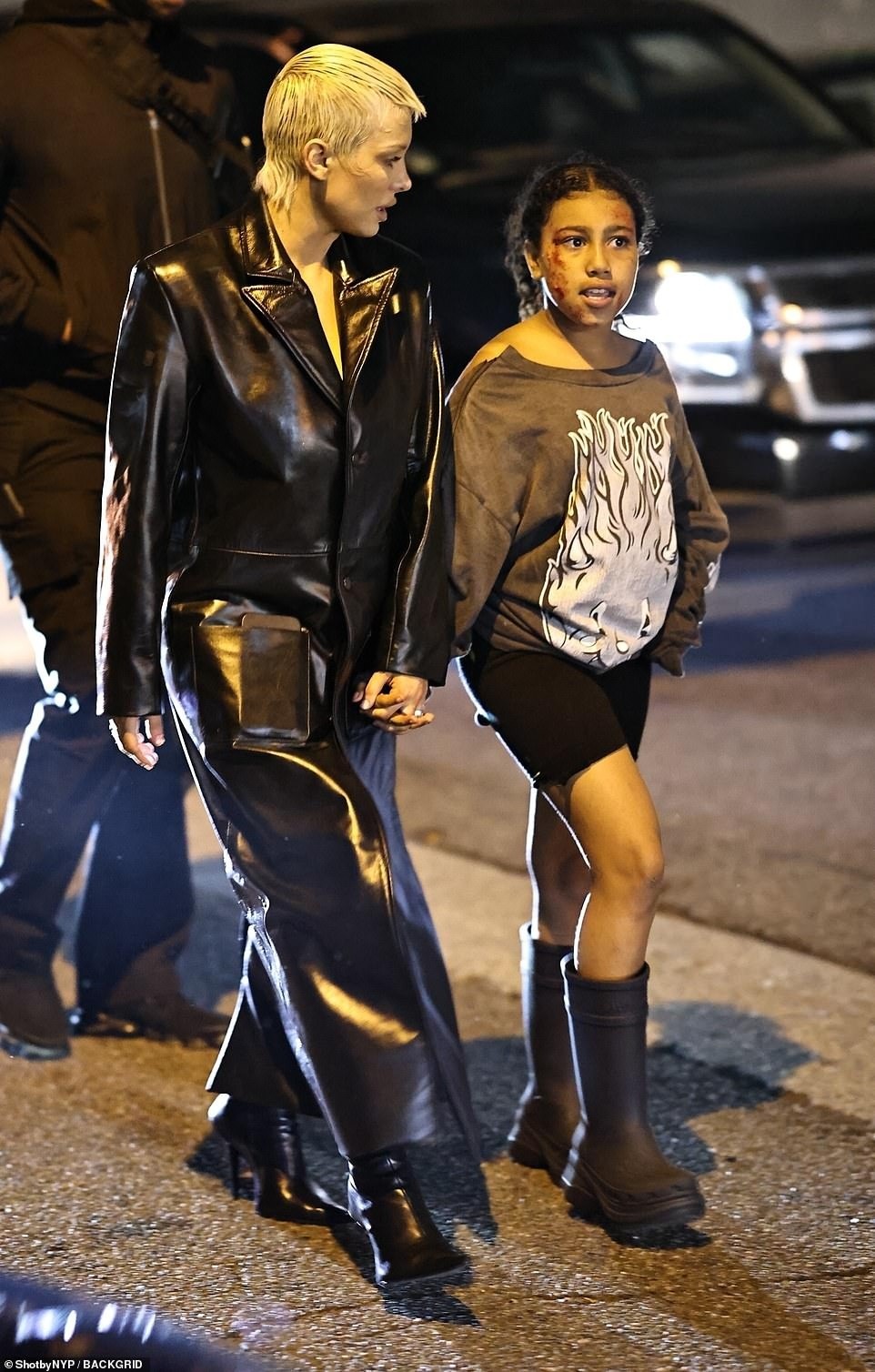 ban gai kanye west anh 8