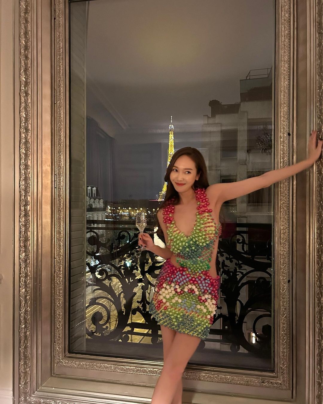 Jessica xẻ ngực ảnh 8 Jessica xe nguc anh 8