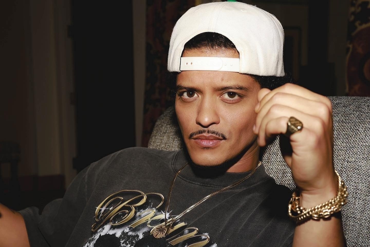 Khan gia Han buc xuc voi dem nhac cua Bruno Mars hinh anh