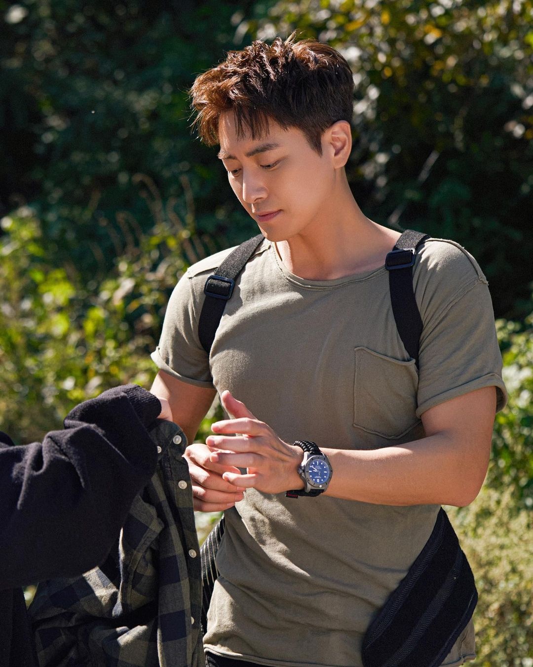 lee joon hyuk body anh 11