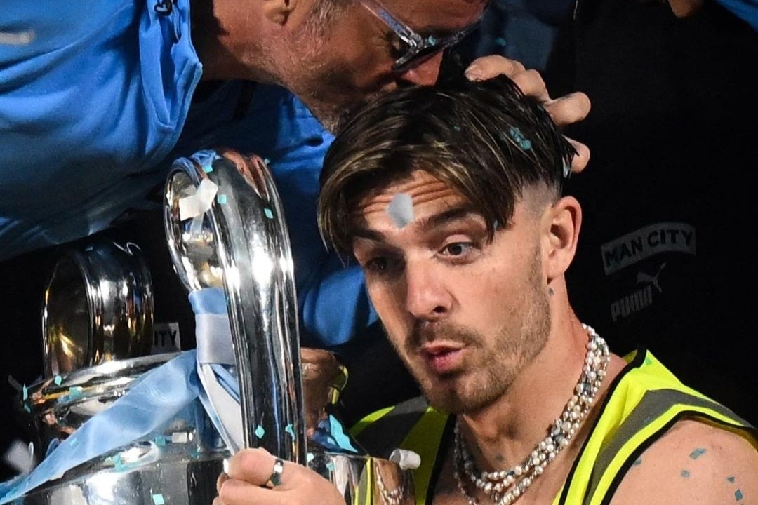 Dong ho cua cau thu duoc tra luong cao tai Premier League hinh anh