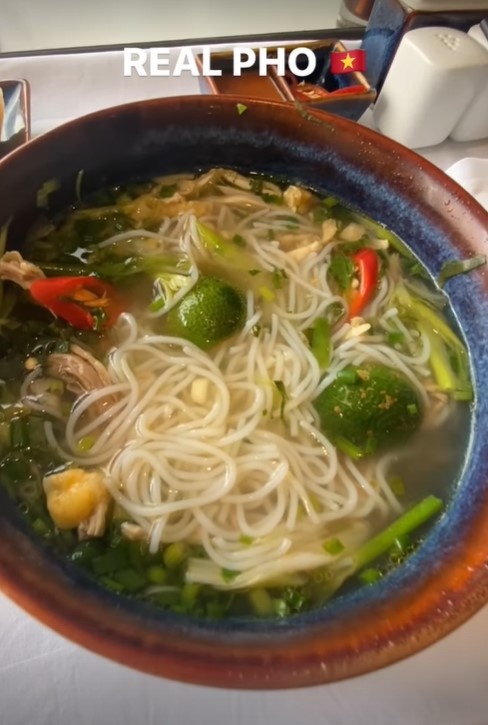 jay park ăn bún ảnh 2 jay park an bun anh 2