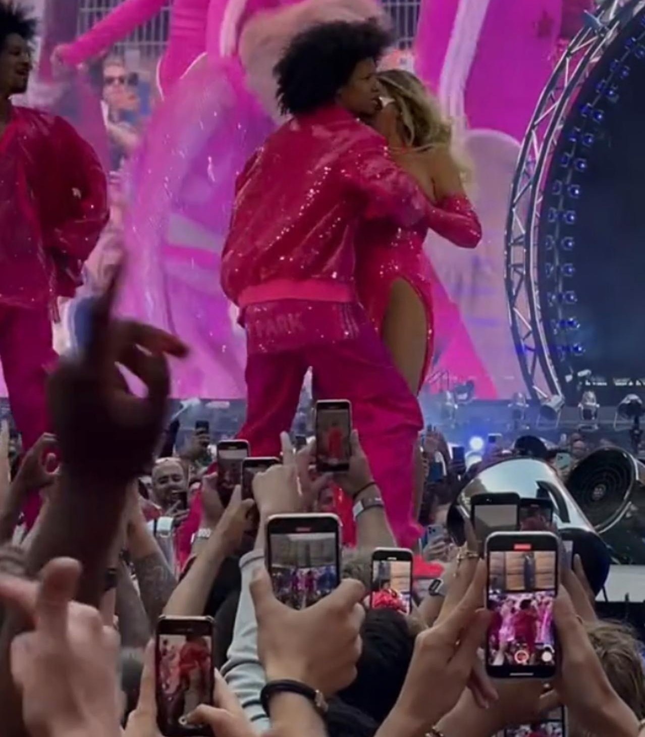 beyonce sự cố ảnh 2 beyonce su co anh 2