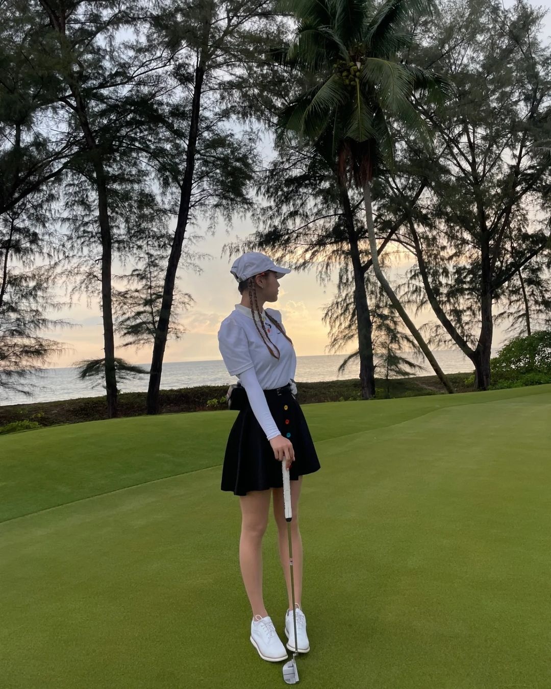 soyou mặc áo tắm ảnh 5 soyou mac ao tam anh 5