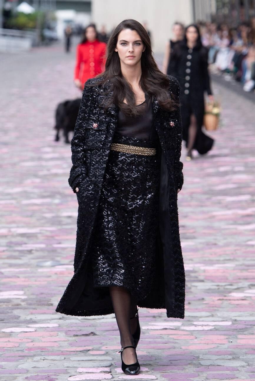 luu thi thi chanel anh 10