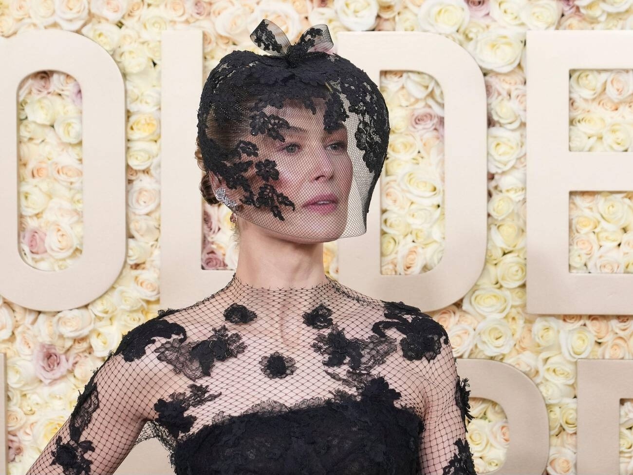 Taylor qua cau vang anh 6