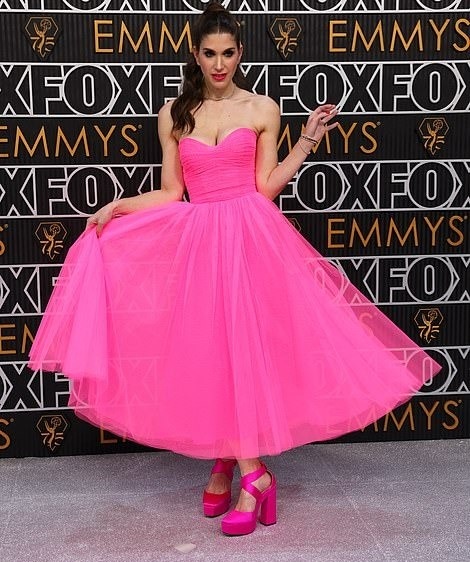 thảm họa thời trang emmys ảnh 5 tham hoa thoi trang emmys anh 5