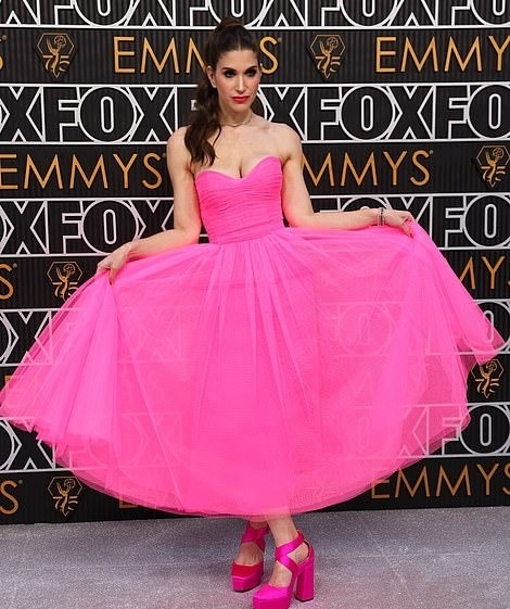 thảm họa thời trang emmys ảnh 6 tham hoa thoi trang emmys anh 6