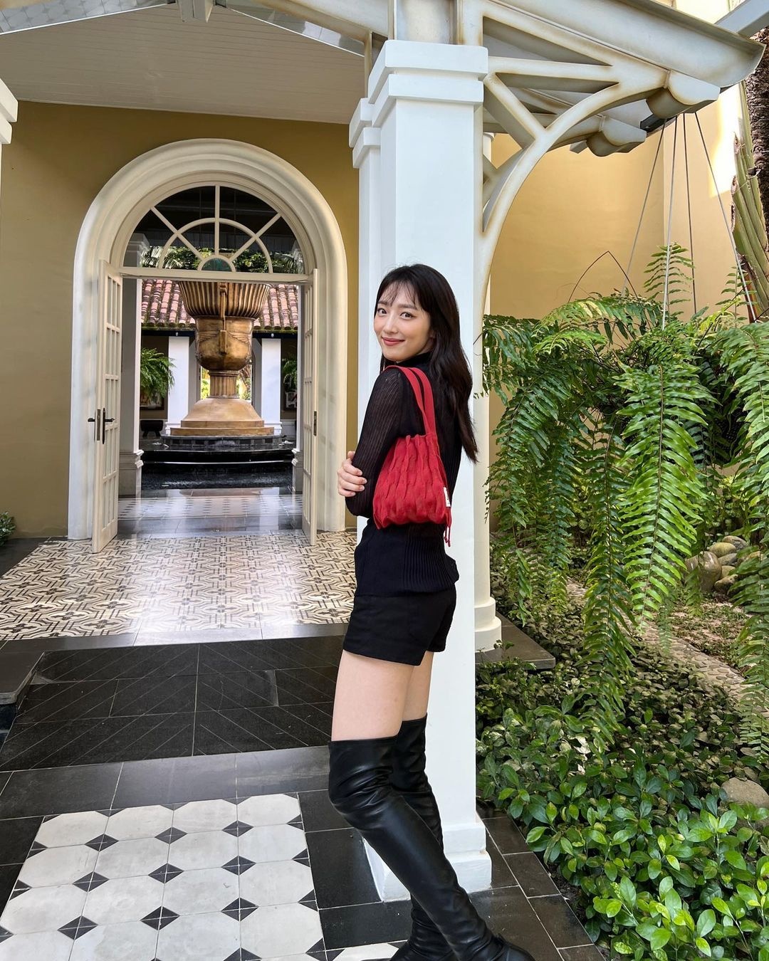 pyo ye jin phu quoc anh 12