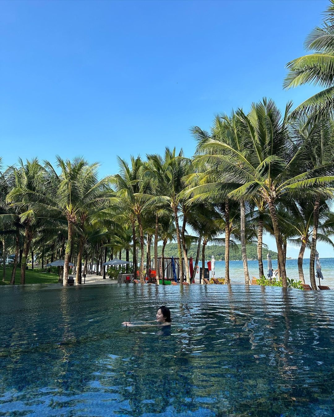 pyo ye jin phu quoc anh 2