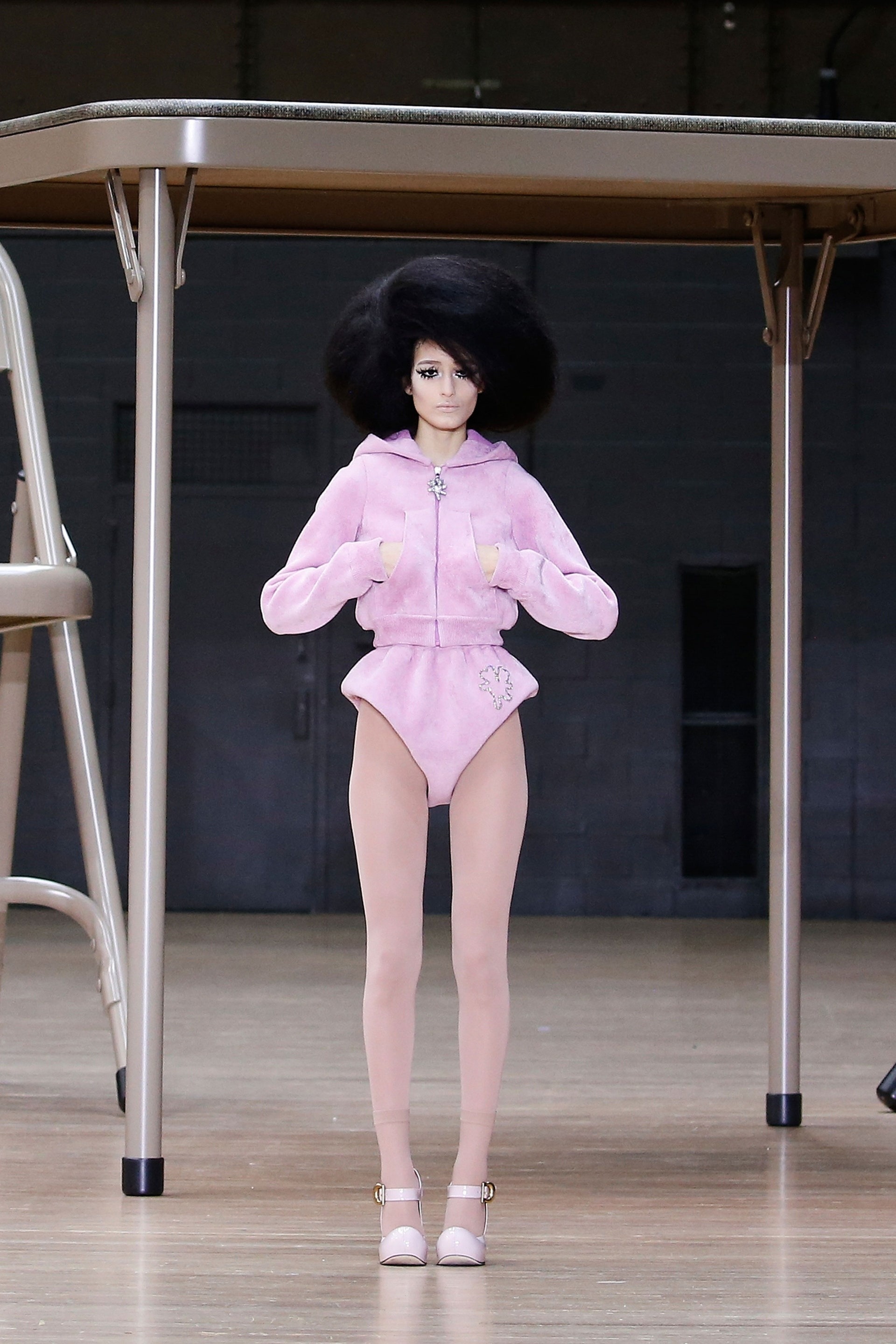 show Marc Jacob anh 14