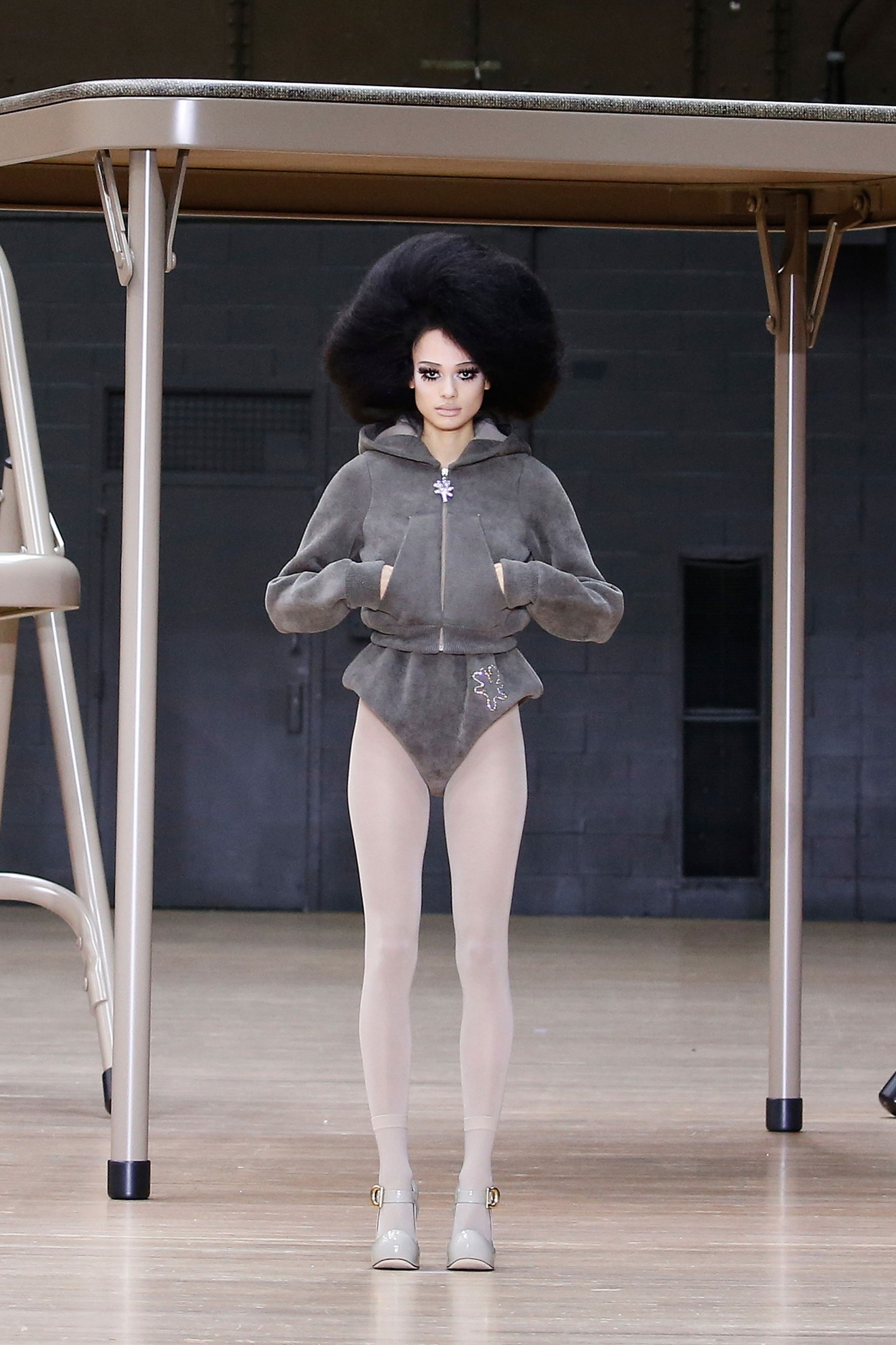 show Marc Jacob anh 13