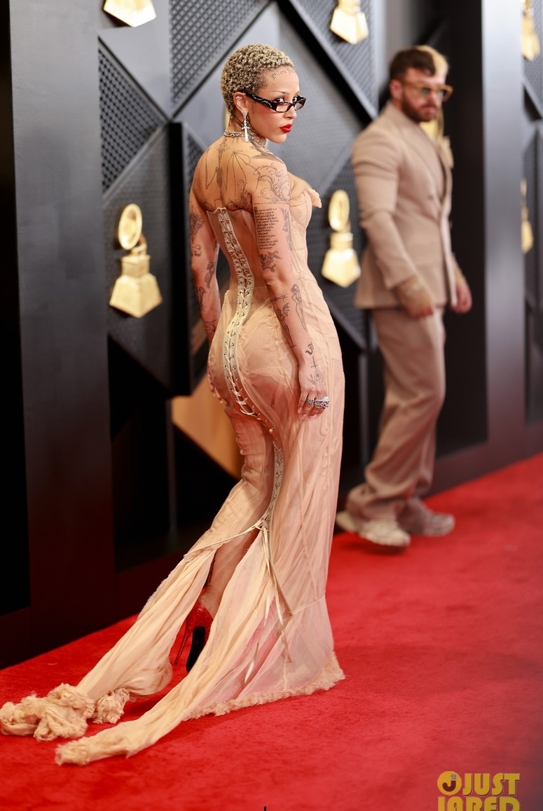 miley cyrus gợi cảm ảnh 2 miley cyrus goi cam anh 2