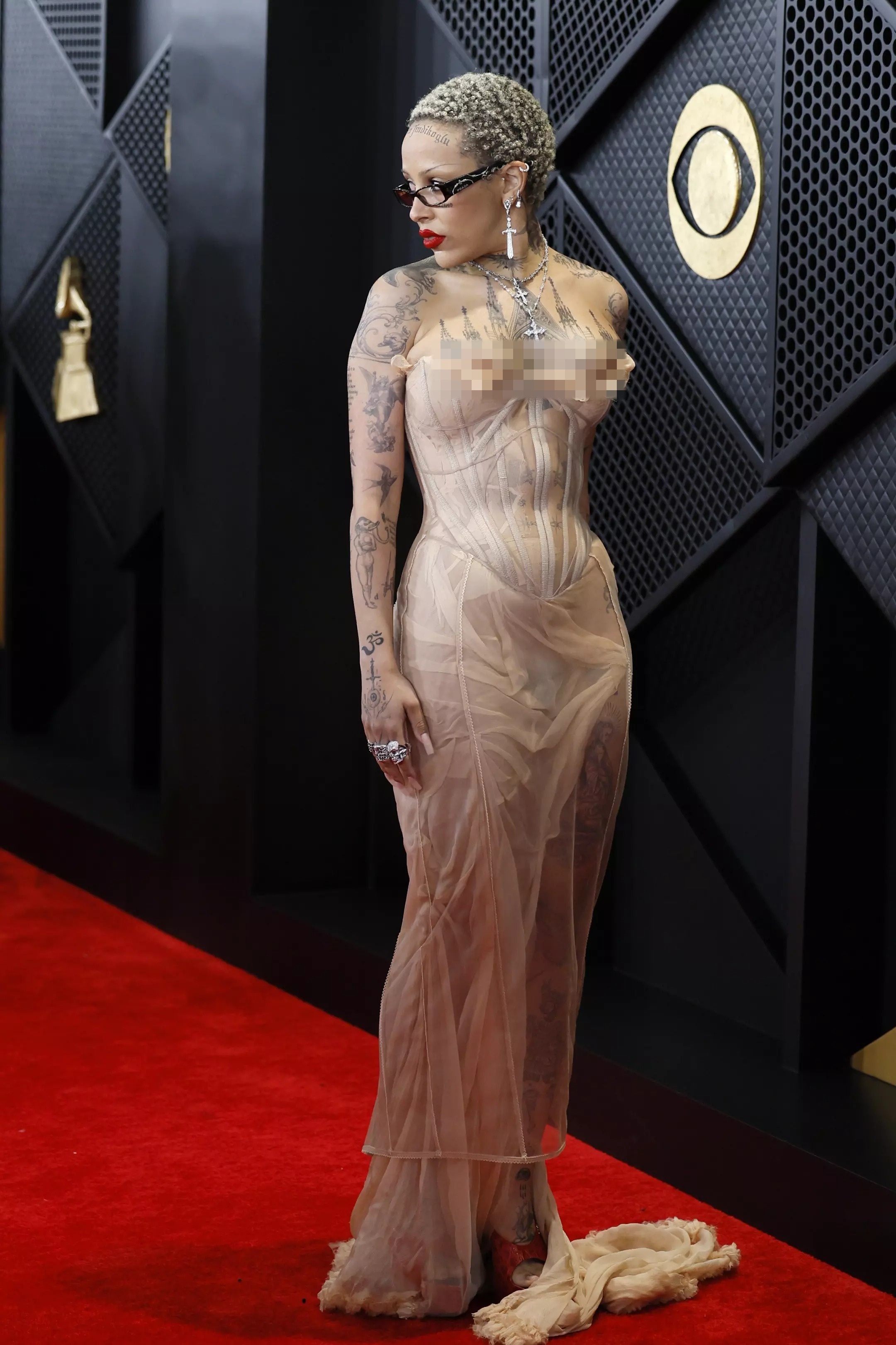 miley cyrus gợi cảm ảnh 3 miley cyrus goi cam anh 3