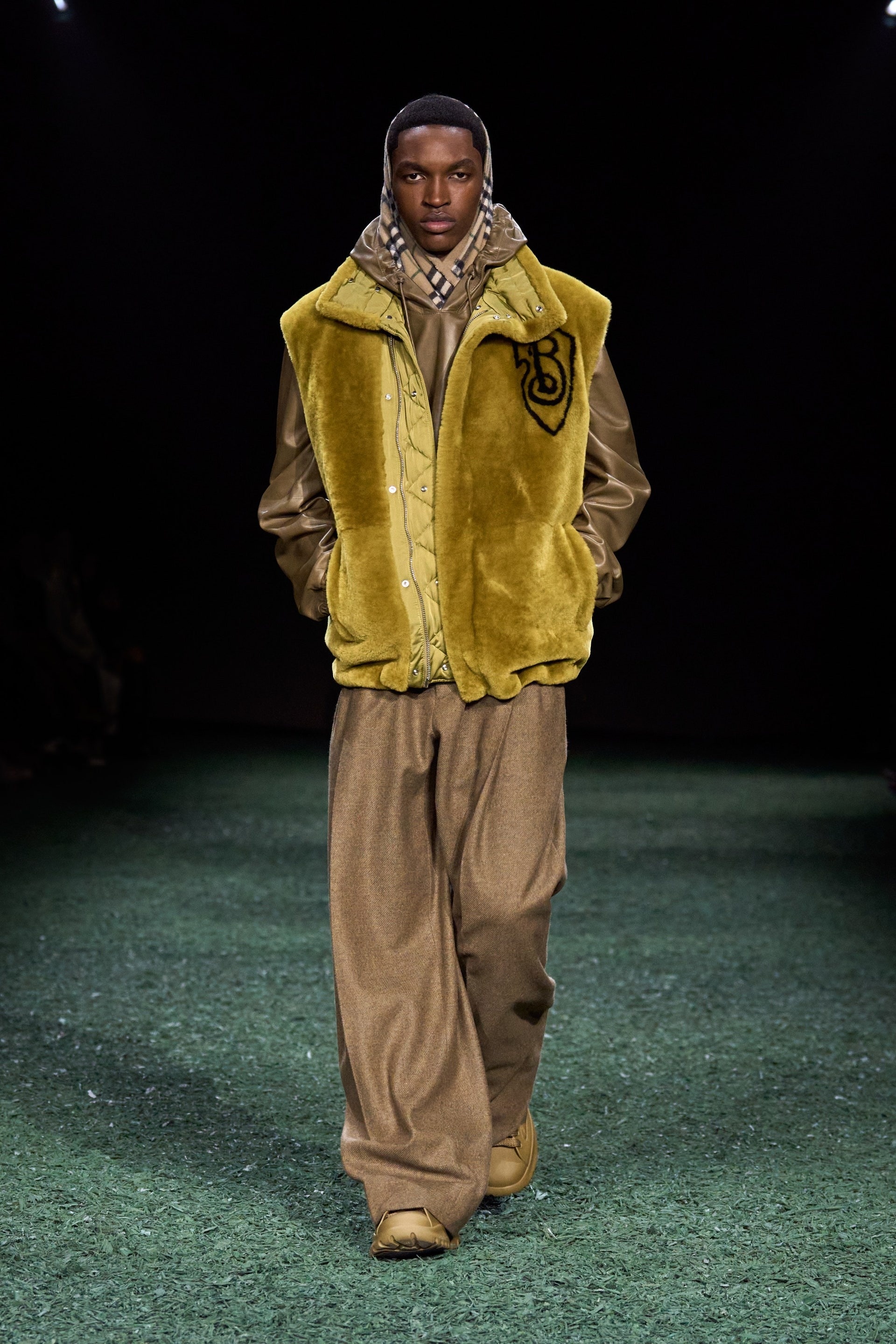 son heung min bi thuong anh 25