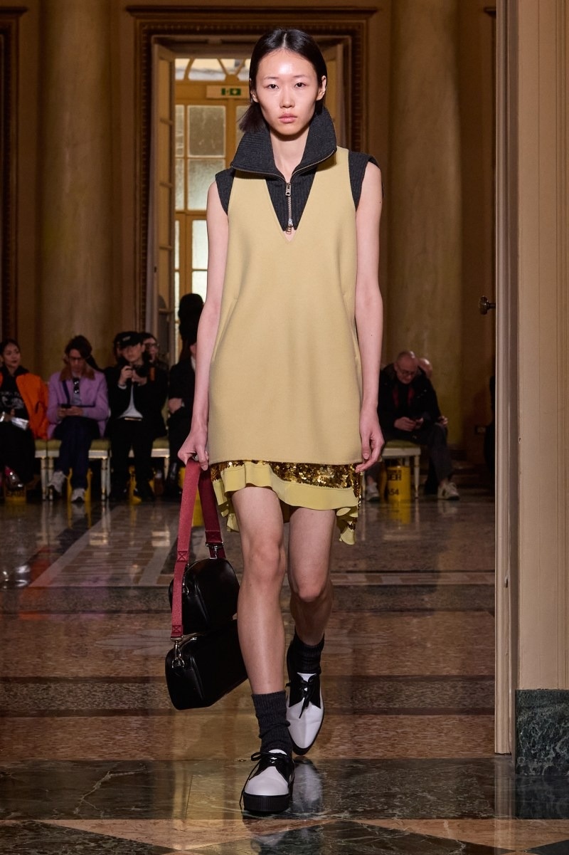 hwasa goi cam anh 20