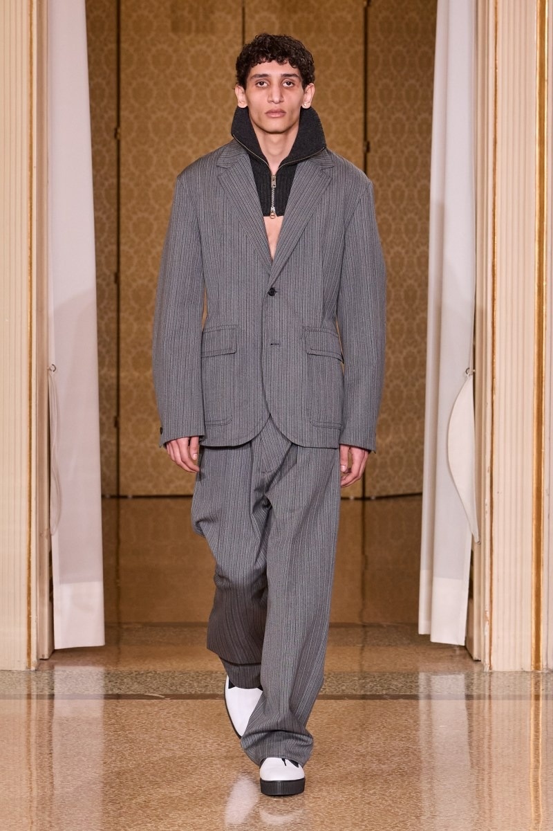 hwasa goi cam anh 11