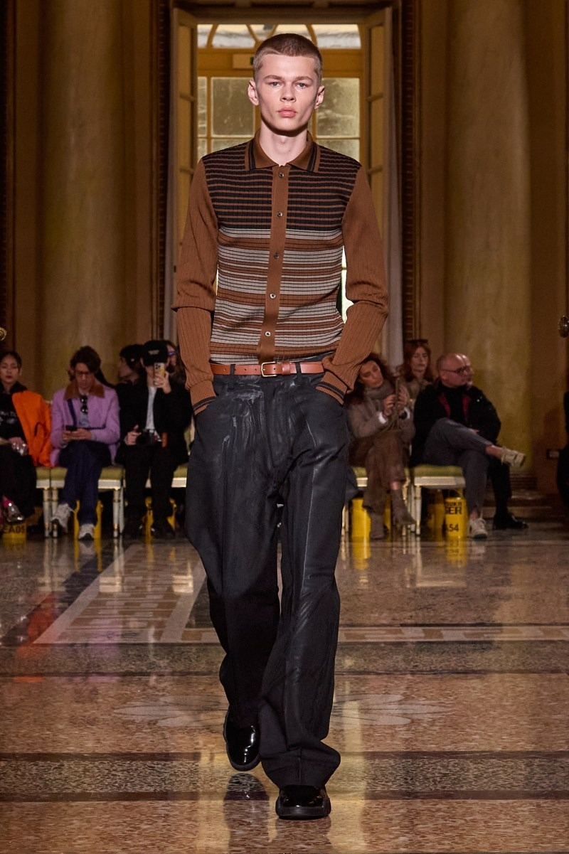 hwasa goi cam anh 16