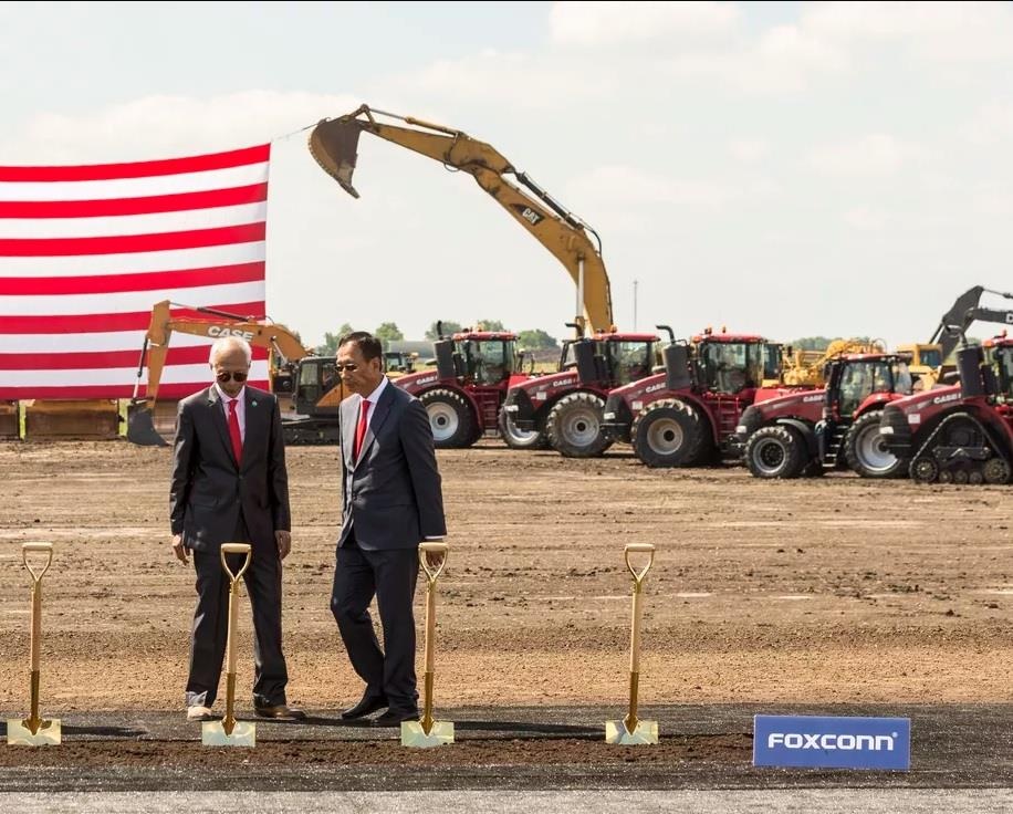 du an nha may Foxconn tai My ngung tre anh 2