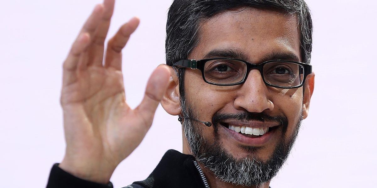 CEO Google chi trich quyen rieng tu 'quy toc' cua Apple hinh anh