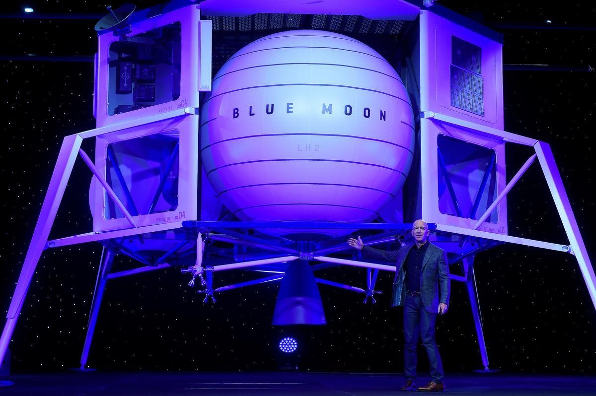 Ke hoach len Mat trang cua nguoi giau nhat hanh tinh hinh anh