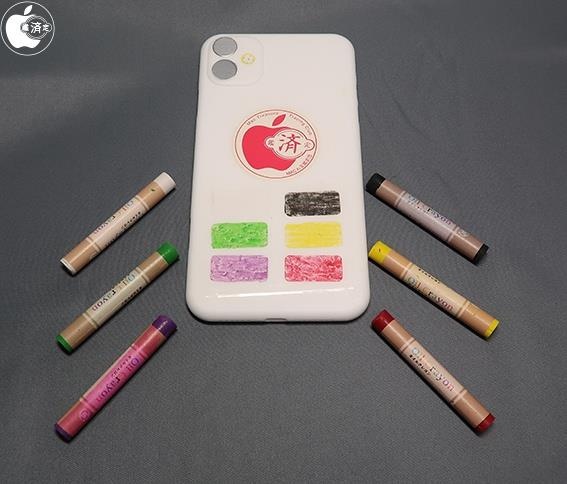 'Hau due' iPhone XR them mau moi, chip A13 bat dau san xuat hang loat hinh anh