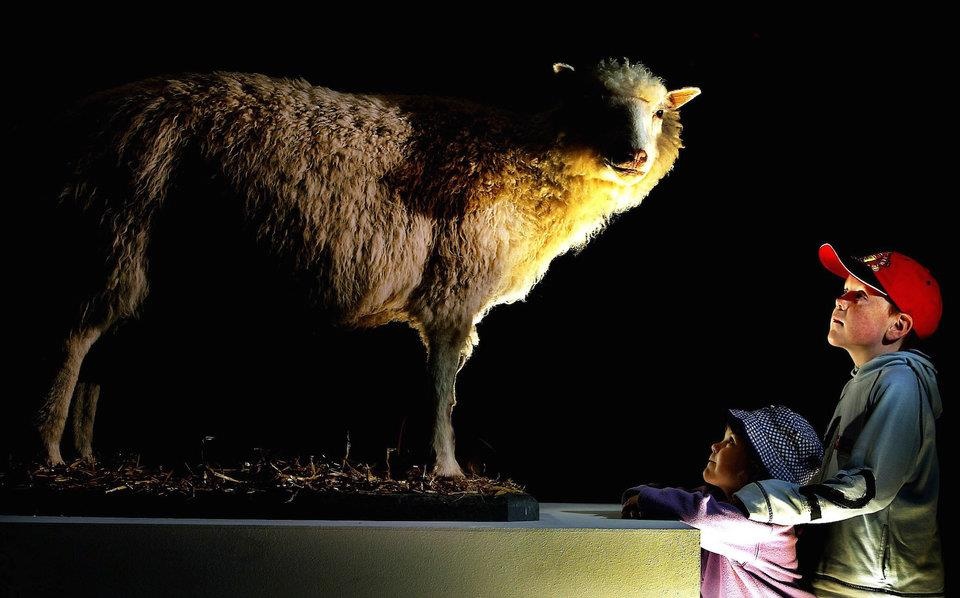 nhung phat minh cong nghe quan trong anh 7