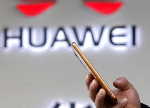 Dan mang TQ chia se thong diep 'Huawei khong phu thuoc My' hinh anh