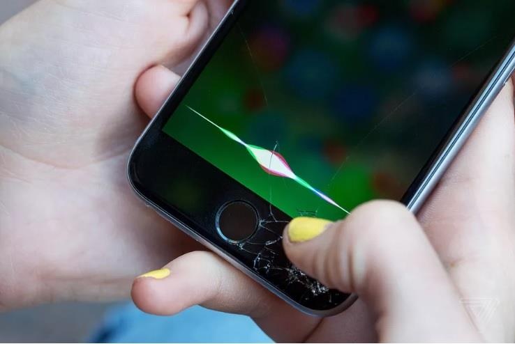 Apple 'muoi mat' vi nghe len nguoi dung, cam ket thay doi hinh anh