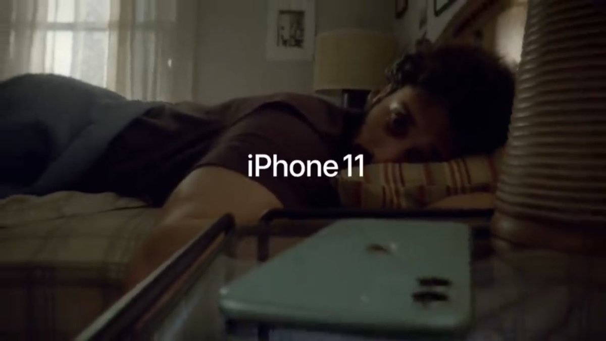 iPhone 11 sac khong day 2 chieu anh 2