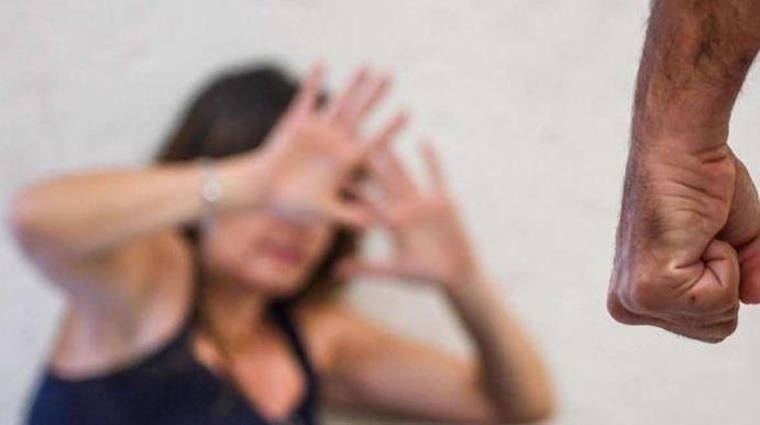 Apple Watch cuu nguoi phu nu thoat ke hiep dam hinh anh