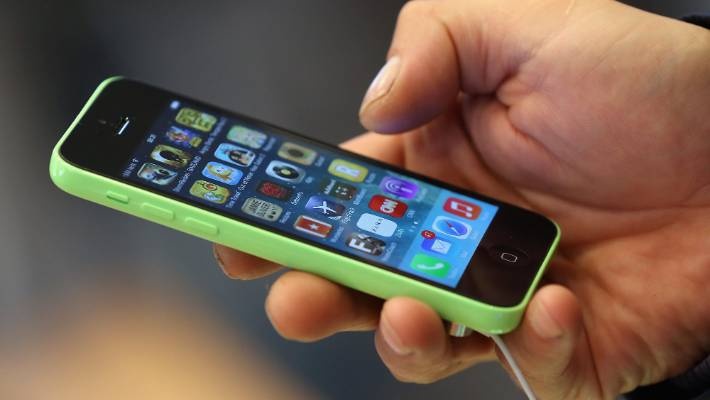 Nguoi dung iPhone doi cu se duoc nhan 25 USD hinh anh