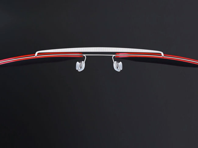 Leica ra kinh mat anh 2