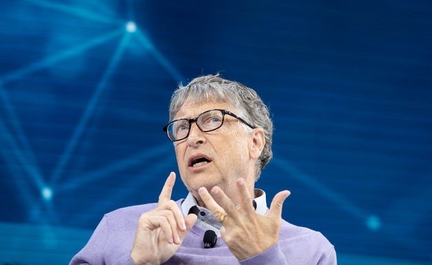 Bill Gates chinh thuc roi khoi Microsoft hinh anh