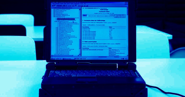 Laptop chua bi mat quan su cua Duc duoc rao ban gia sieu re hinh anh