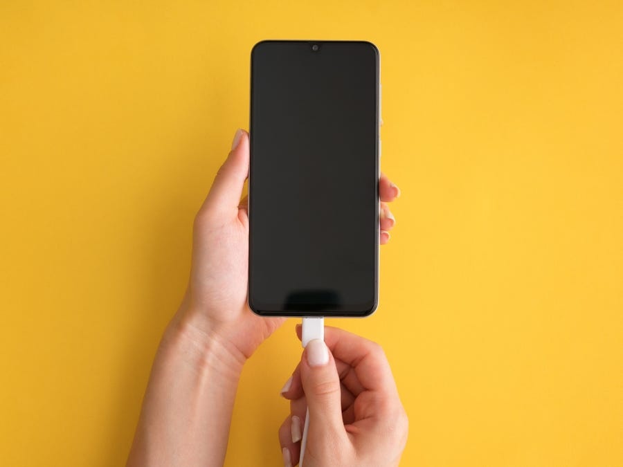 Bat cai dat nay se sac iPhone nhanh hon hinh anh